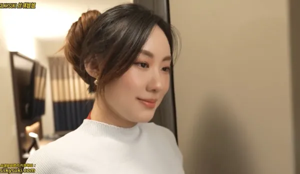 嫂子的诱惑第一集淫欲嫂子偷窥小叔子洗澡 米菲兔