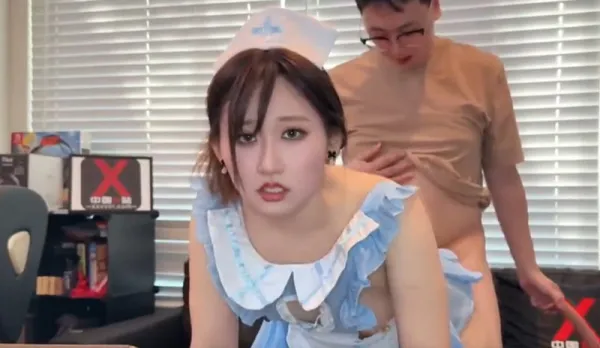 護士裝的溫柔陷阱 林千夜