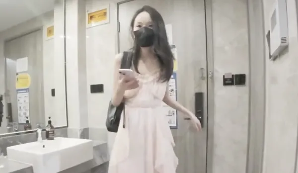 勞動節加班出差女下屬酒店自慰高潮 小櫻