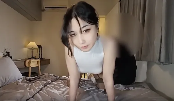 40陷於快感的背德人妻