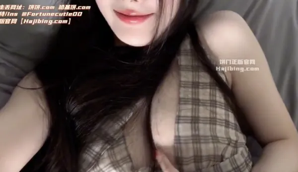 來當我的冰淇淋吧騷液白漿玉足全給妳舔 餅乾姐姐