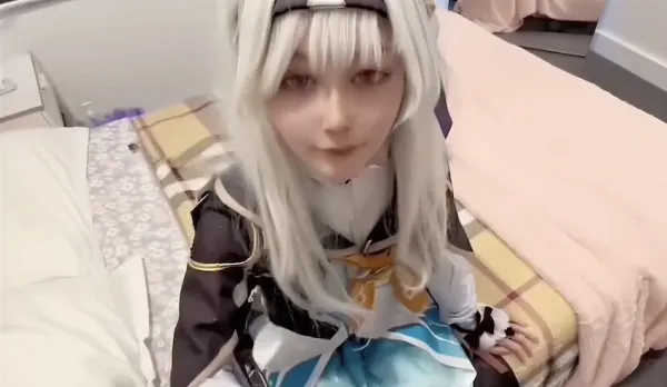 Cos流螢口交啪啪