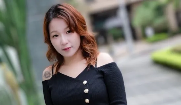 跟拍到我家遙控跳蛋全身都是性感開關的巨乳女連陰部都可以隨意操控超激敏感震動